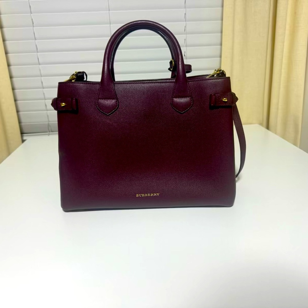 Burberry Tote